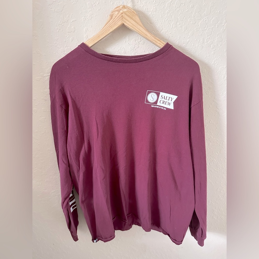 Size Large Burgundy Salty Crew Long Sleeve Tee.